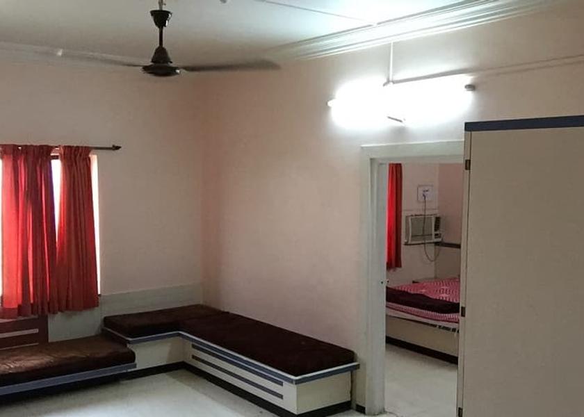 Maharashtra Tuljapur Shivneri lodge